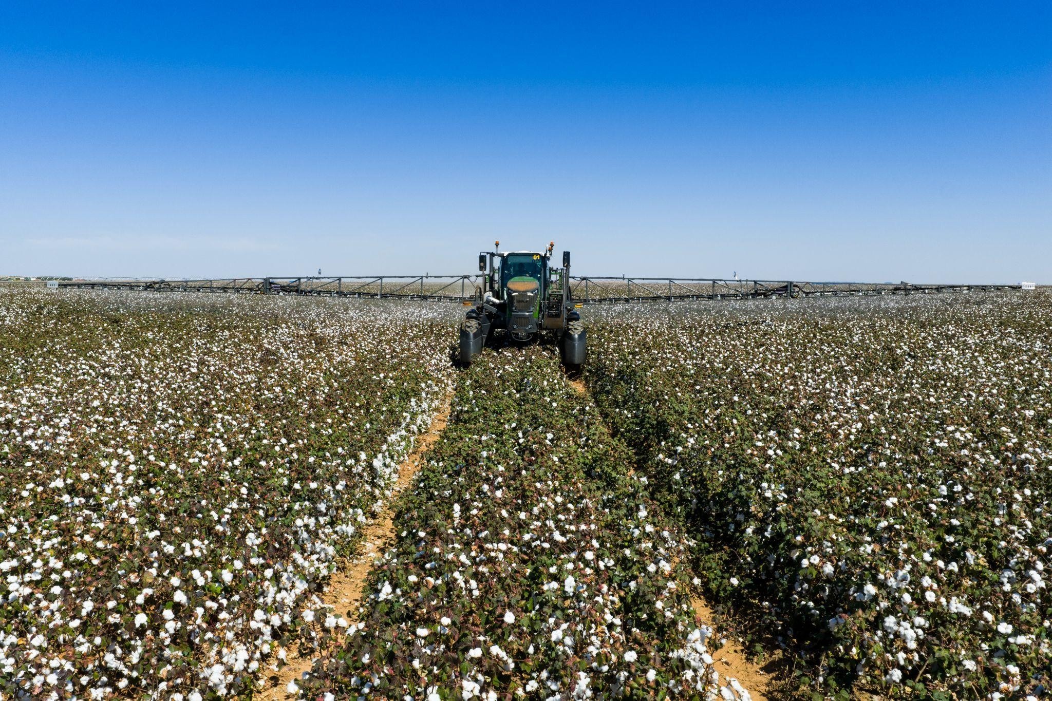 Fendt leva ao Congresso Brasileiro do Algodão máquinas de alta performance, soluções digitais e novas fronteiras de automação